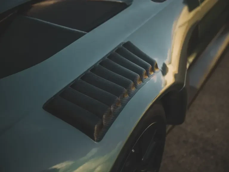 2021 Aston Martin Vantage - Image 11 of 31