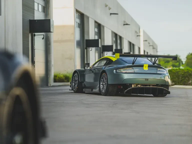 2021 Aston Martin Vantage - Image 3 of 31