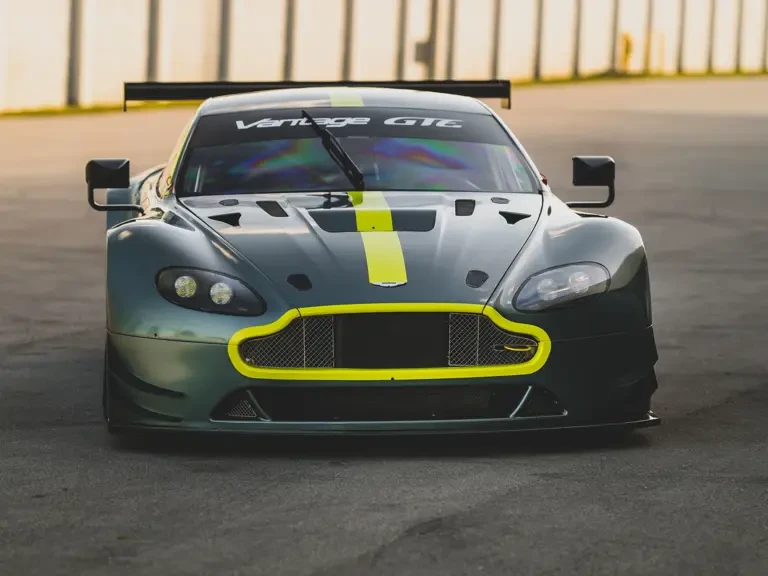 2021 Aston Martin Vantage - Image 7 of 31
