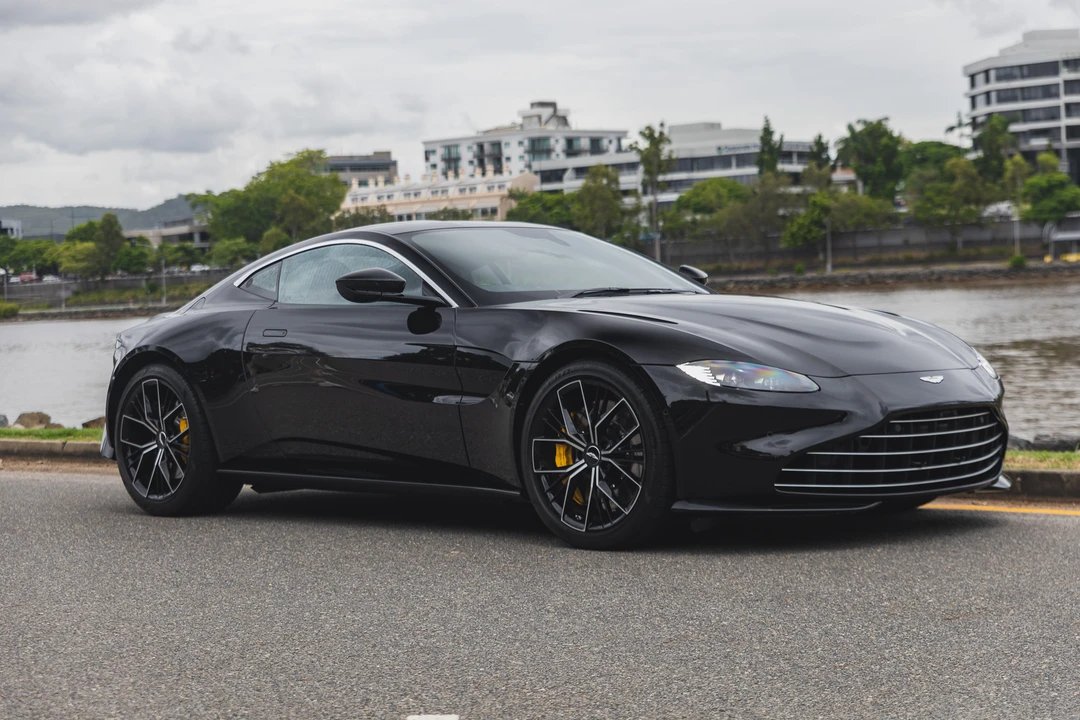 2021 Aston Martin V8 Vantage (2019+) - Image 11 of 31