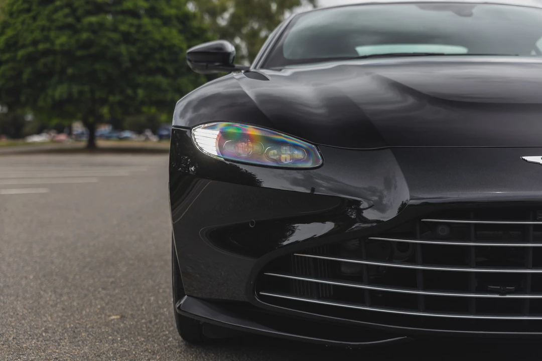 2021 Aston Martin V8 Vantage (2019+) - Image 14 of 31