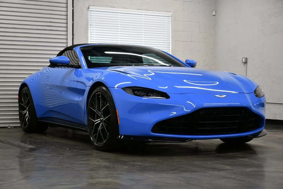 2021 Aston Martin V8 Vantage (2019+) - Image 9 of 20