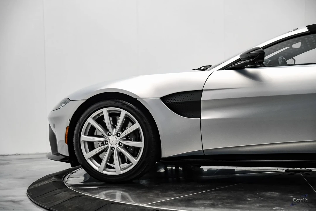 2021 Aston Martin V8 Vantage (2019+) - Image 10 of 12