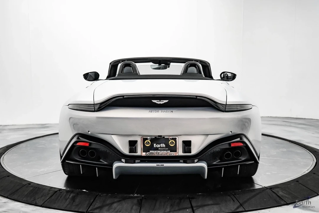 2021 Aston Martin V8 Vantage (2019+) - Image 16 of 21