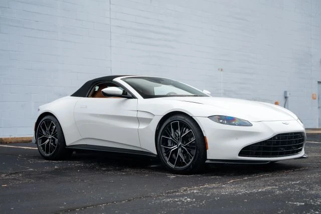 2021 Aston Martin V8 Vantage (2019+) - Image 8 of 21