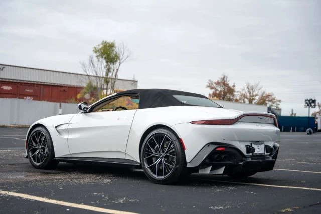 2021 Aston Martin V8 Vantage (2019+) - Image 11 of 21