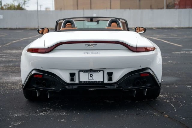 2021 Aston Martin V8 Vantage (2019+) - Image 18 of 21