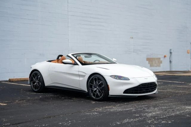 2021 Aston Martin V8 Vantage (2019+) - Image 15 of 21