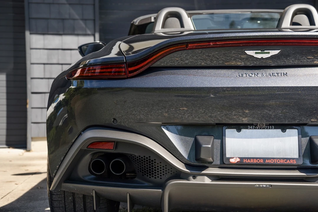 2021 Aston Martin V8 Vantage (2019+) - Image 27 of 31