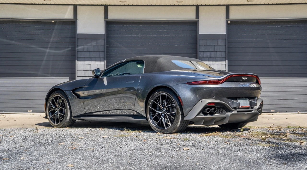 2021 Aston Martin V8 Vantage (2019+) - Image 4 of 31