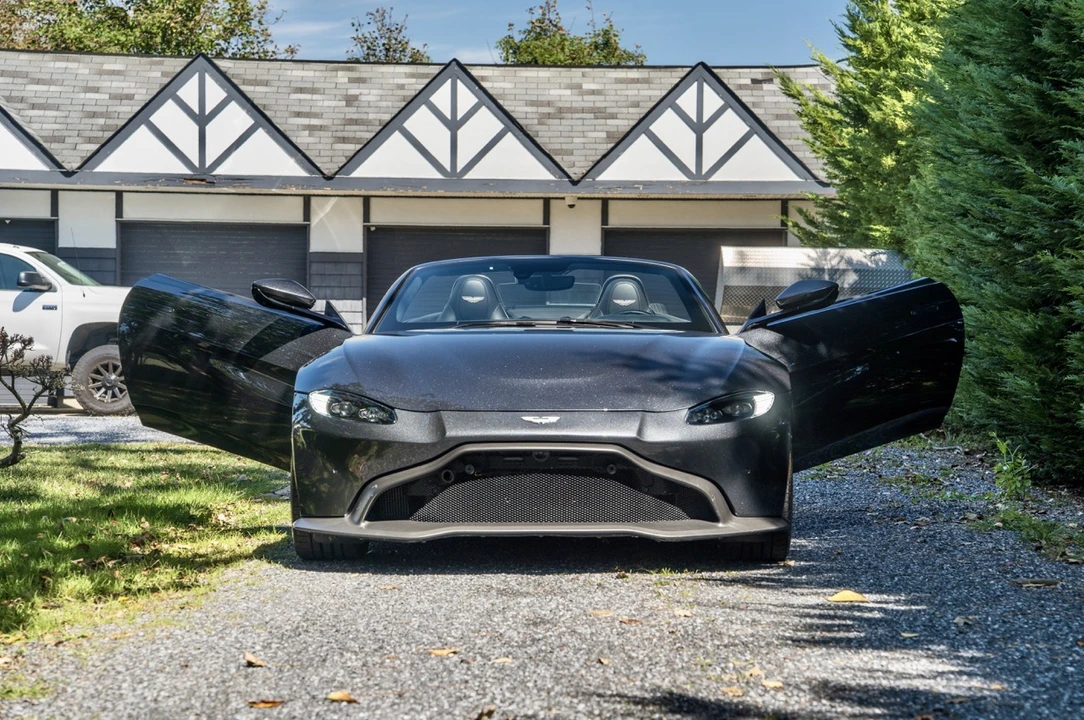 2021 Aston Martin V8 Vantage (2019+) - Image 18 of 31