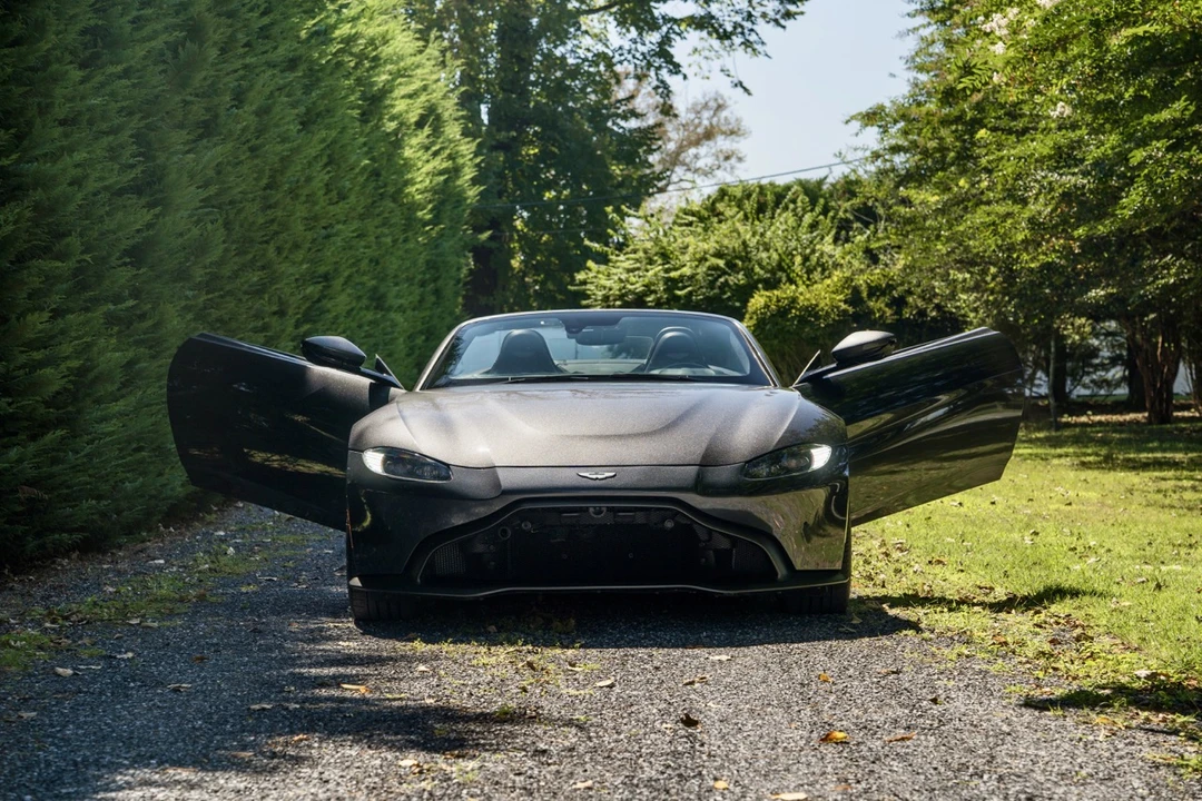 2021 Aston Martin V8 Vantage (2019+) - Image 19 of 31