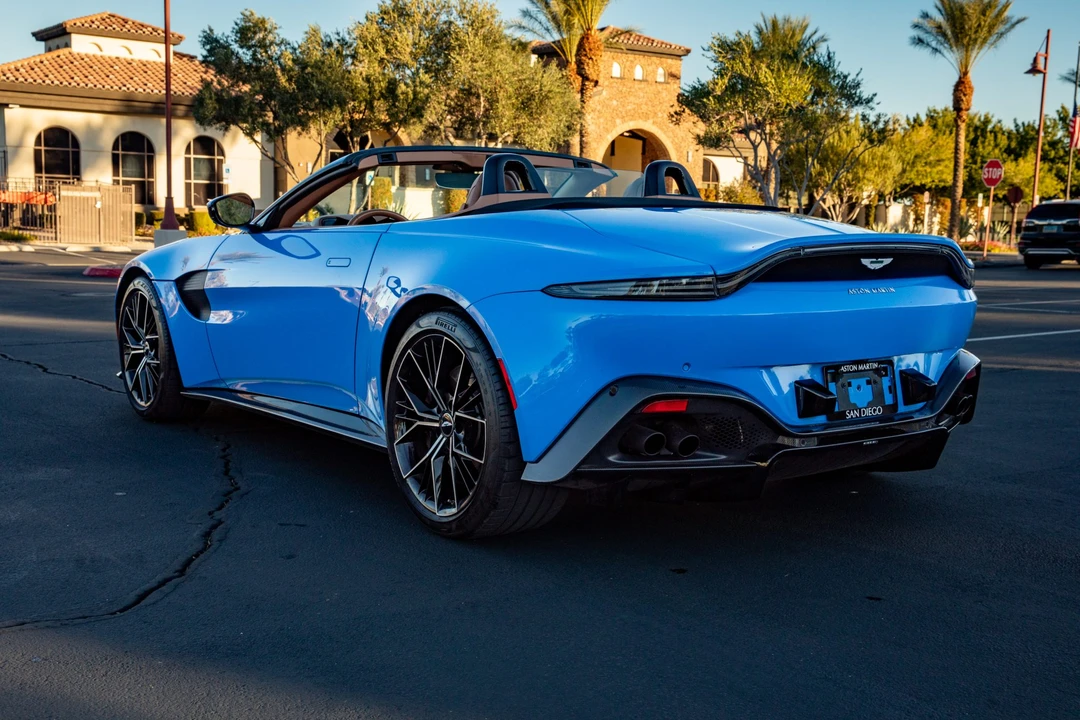 2021 Aston Martin V8 Vantage (2019+) - Image 5 of 31