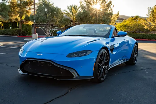 2021 Aston Martin Vantage Roadster