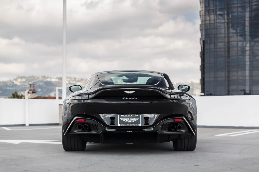 2021 Aston Martin V8 Vantage (2019+) - Image 10 of 31