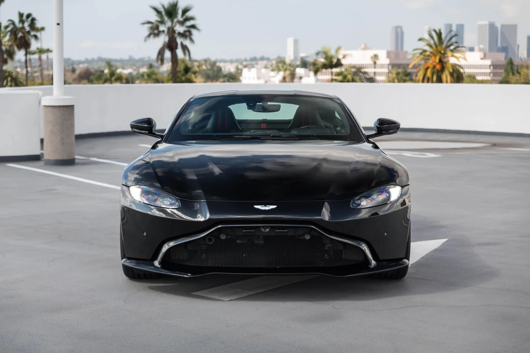 2021 Aston Martin V8 Vantage (2019+) - Image 6 of 31
