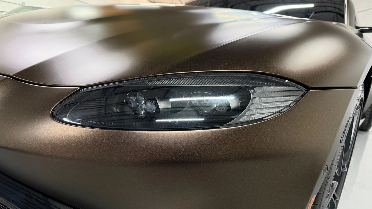 2021 Aston Martin V8 Vantage (2019+) - Image 25 of 31