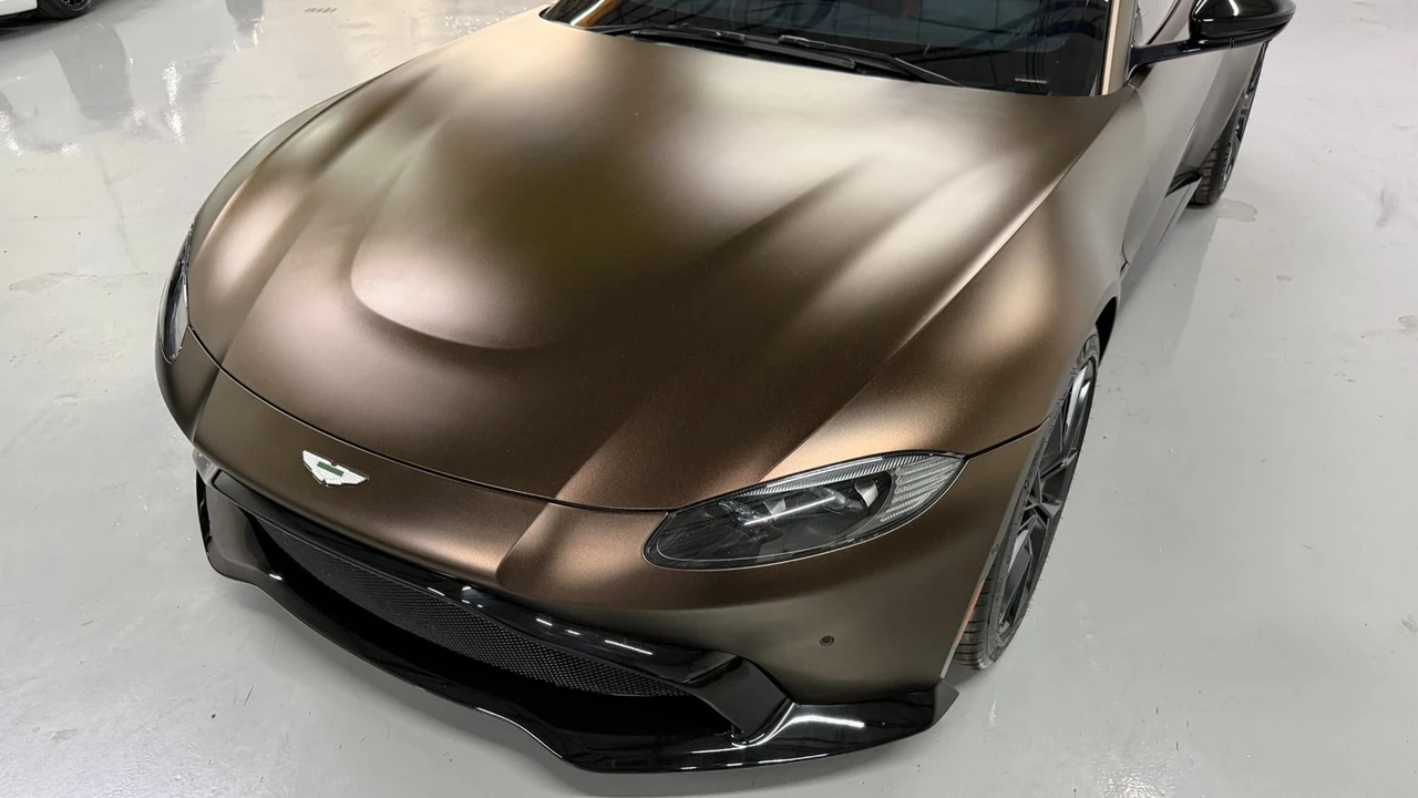 2021 Aston Martin V8 Vantage (2019+) - Image 24 of 31