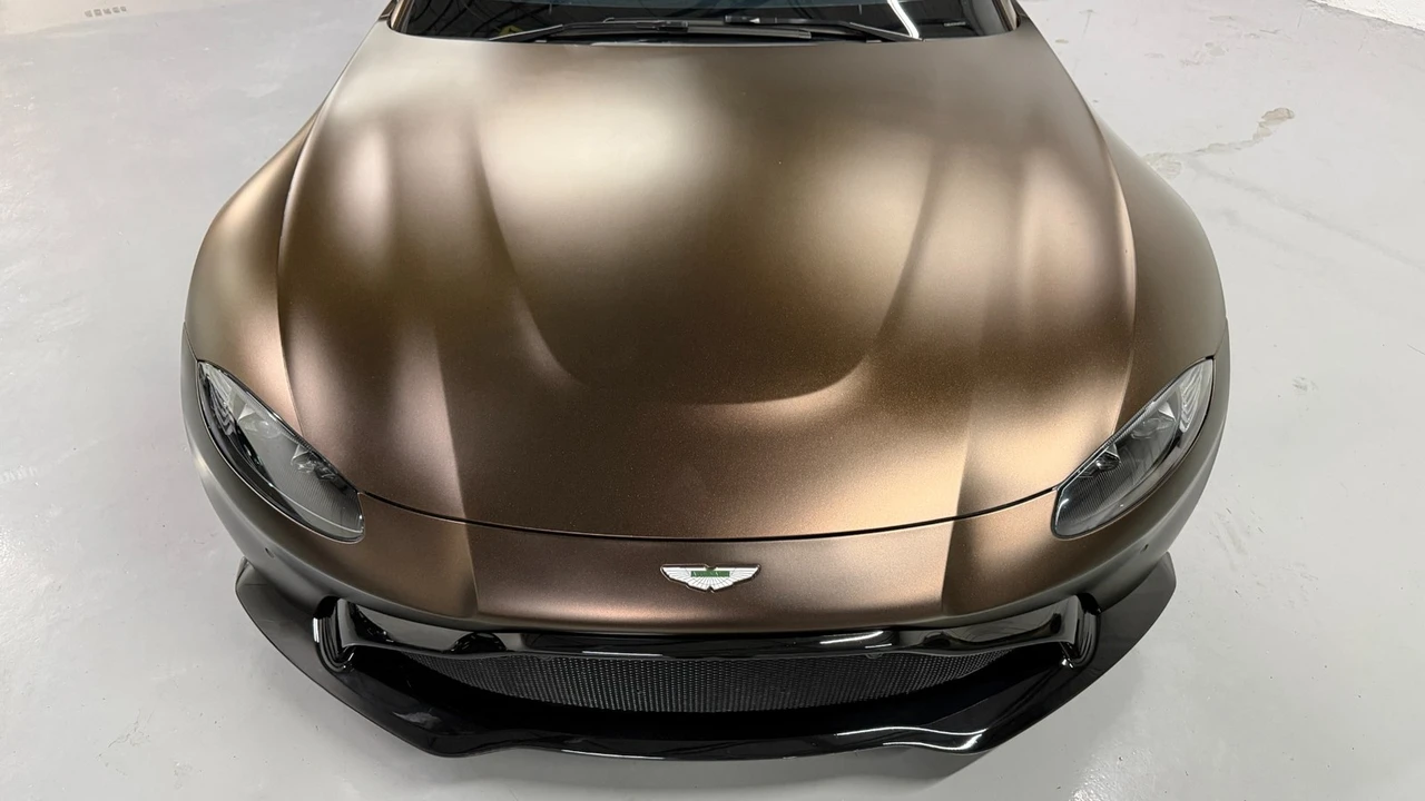 2021 Aston Martin V8 Vantage (2019+) - Image 28 of 31