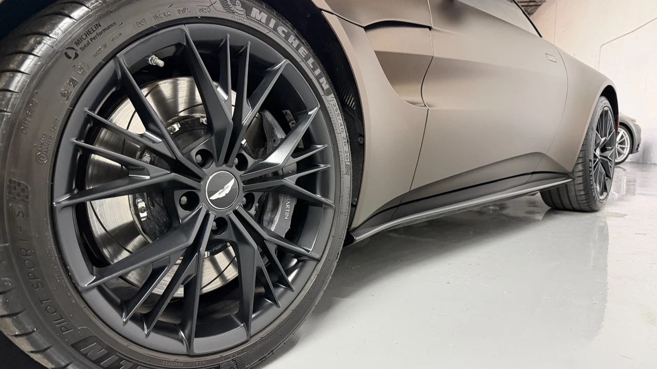 2021 Aston Martin V8 Vantage (2019+) - Image 21 of 21
