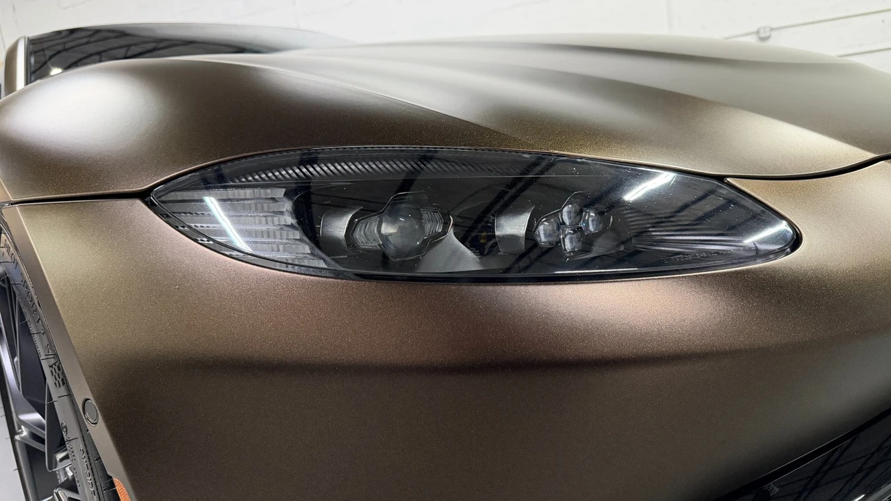 2021 Aston Martin V8 Vantage (2019+) - Image 4 of 21