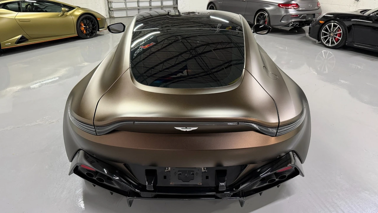 2021 Aston Martin V8 Vantage (2019+) - Image 13 of 21