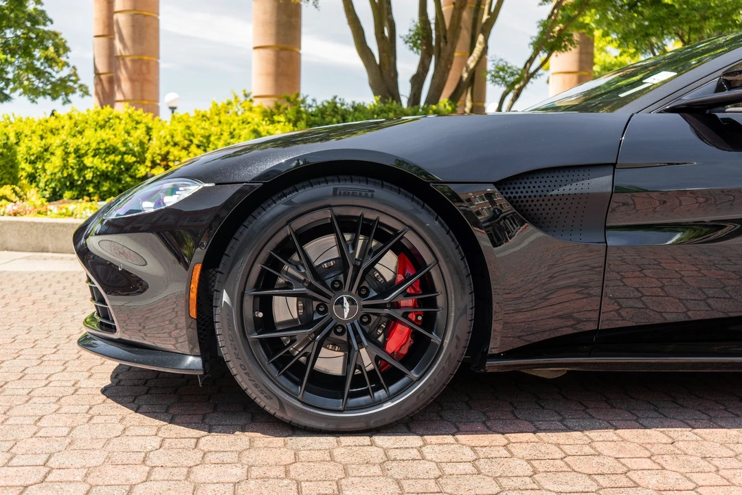 2021 Aston Martin V8 Vantage (2019+) - Image 3 of 31