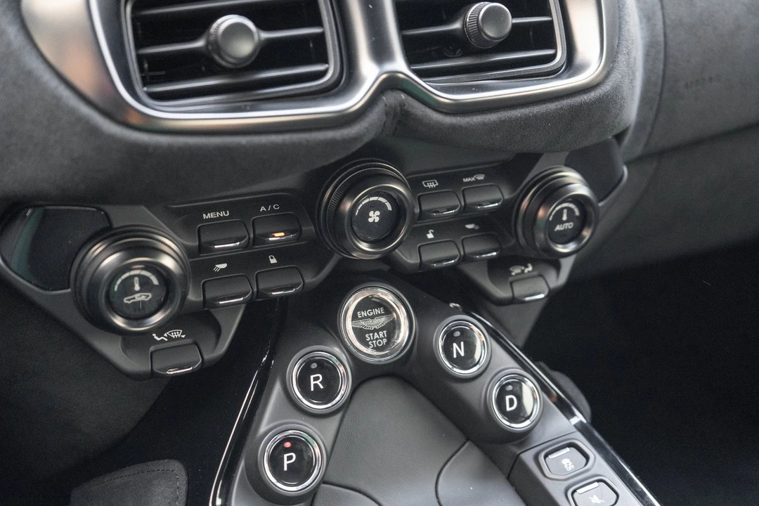 2021 Aston Martin V8 Vantage (2019+) - Image 19 of 31