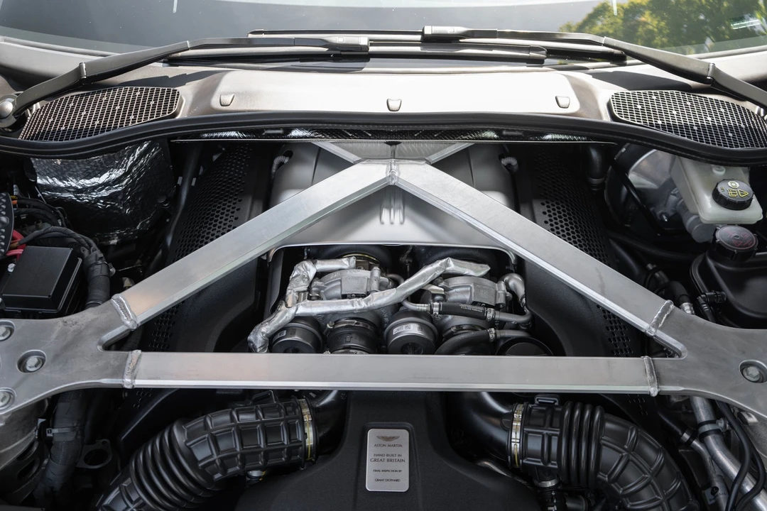 2021 Aston Martin V8 Vantage (2019+) - Image 28 of 31