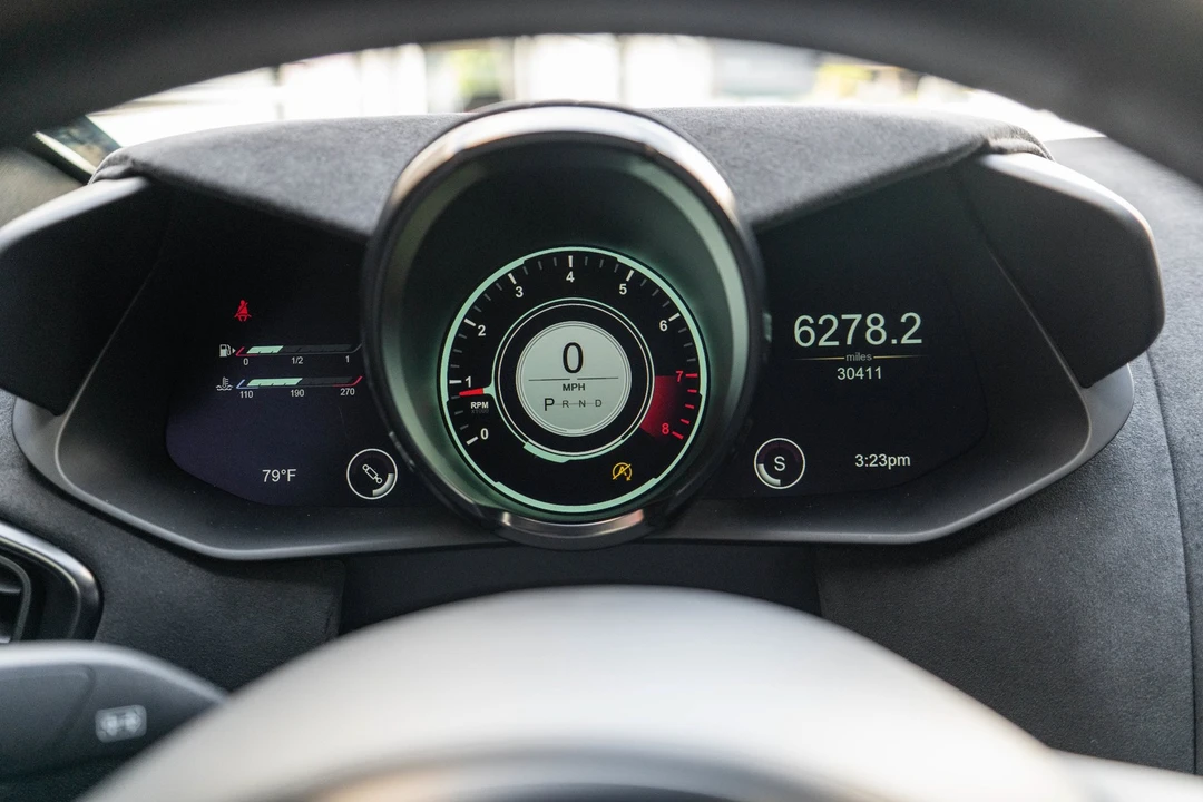 2021 Aston Martin V8 Vantage (2019+) - Image 5 of 31
