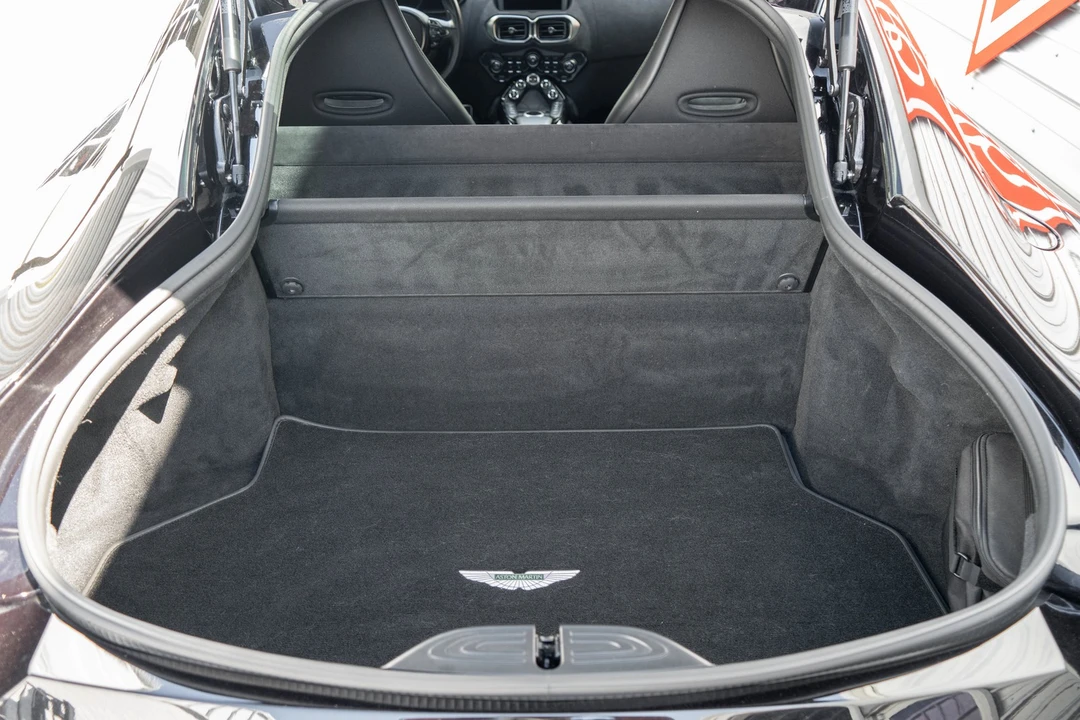 2021 Aston Martin V8 Vantage (2019+) - Image 26 of 31