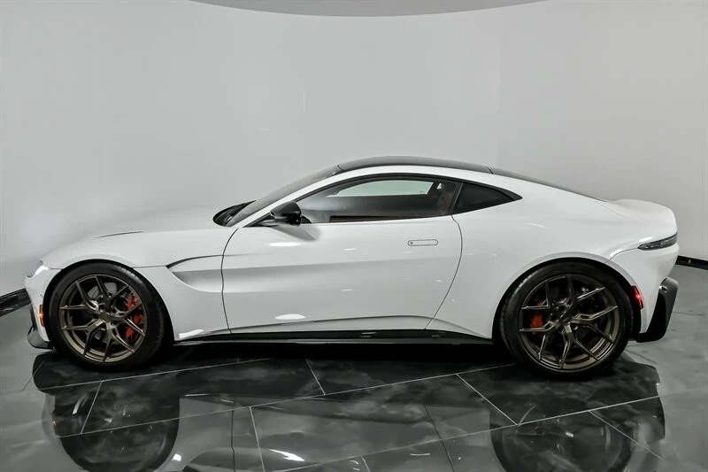 2021 Aston Martin V8 Vantage (2019+) - Image 7 of 12