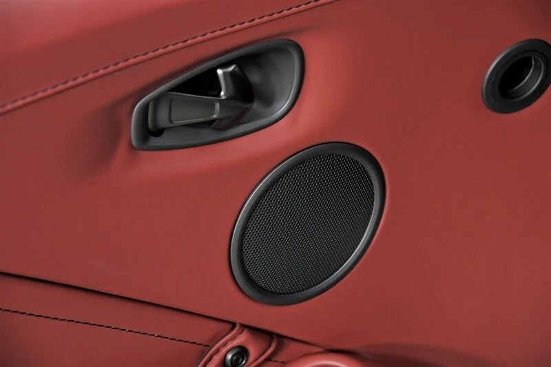 2021 Aston Martin V8 Vantage (2019+) - Image 19 of 21