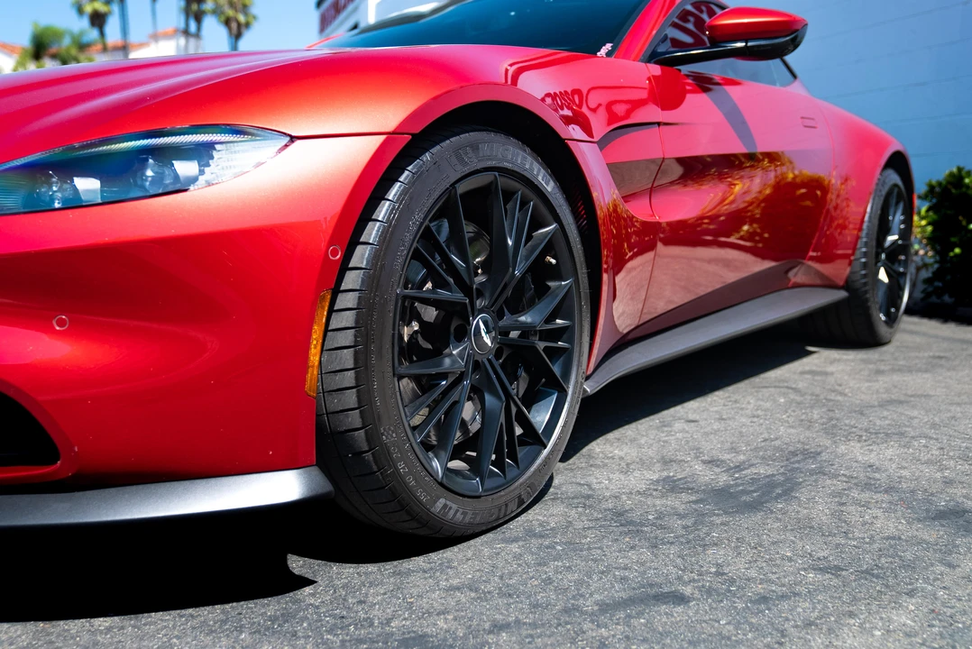 2021 Aston Martin V8 Vantage (2019+) - Image 27 of 31