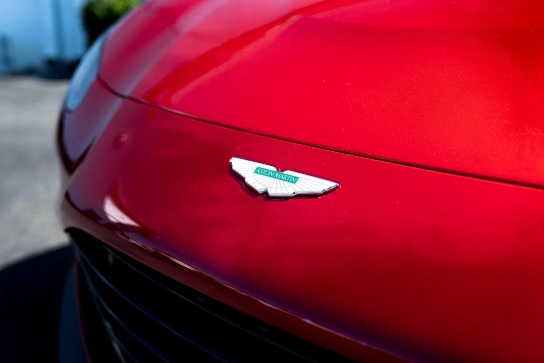 2021 Aston Martin V8 Vantage (2019+) - Image 19 of 31