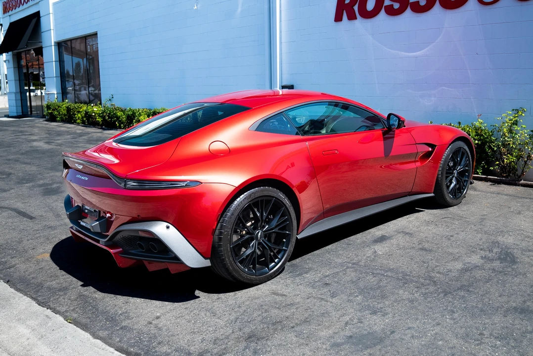 2021 Aston Martin V8 Vantage (2019+) - Image 12 of 31