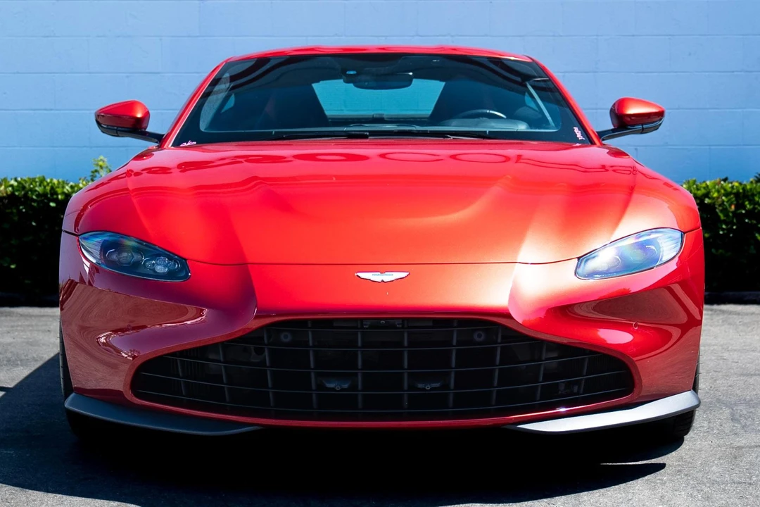 2021 Aston Martin V8 Vantage (2019+) - Image 2 of 31