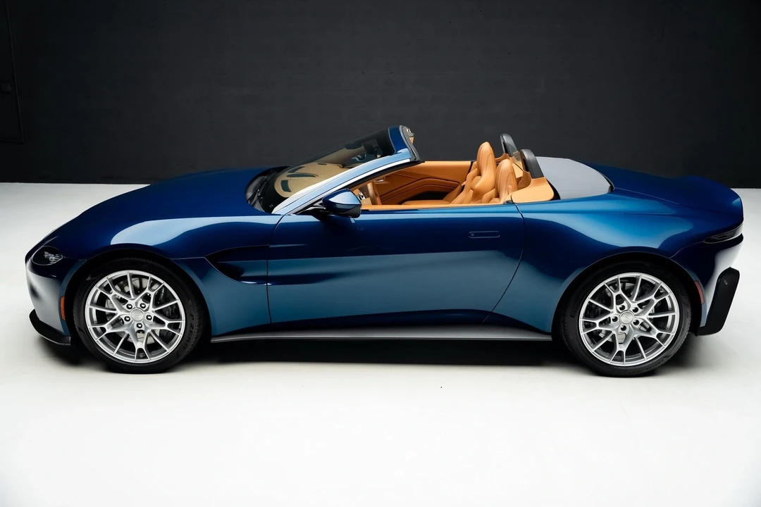 2021 Aston Martin V8 Vantage (2019+) - Image 18 of 21