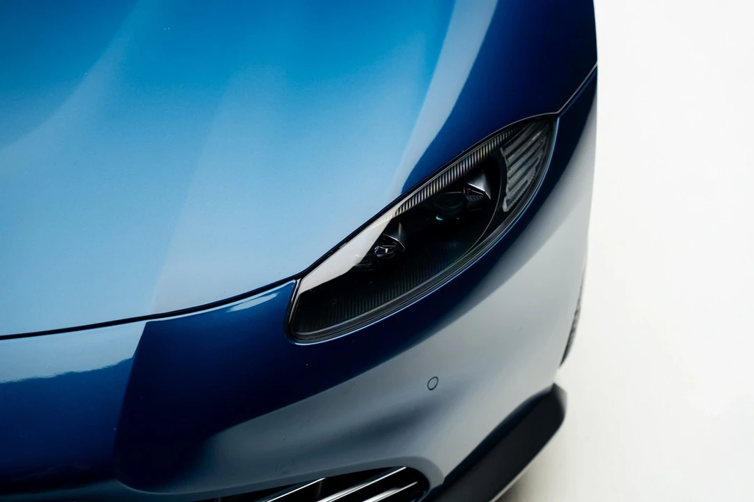 2021 Aston Martin V8 Vantage (2019+) - Image 13 of 21