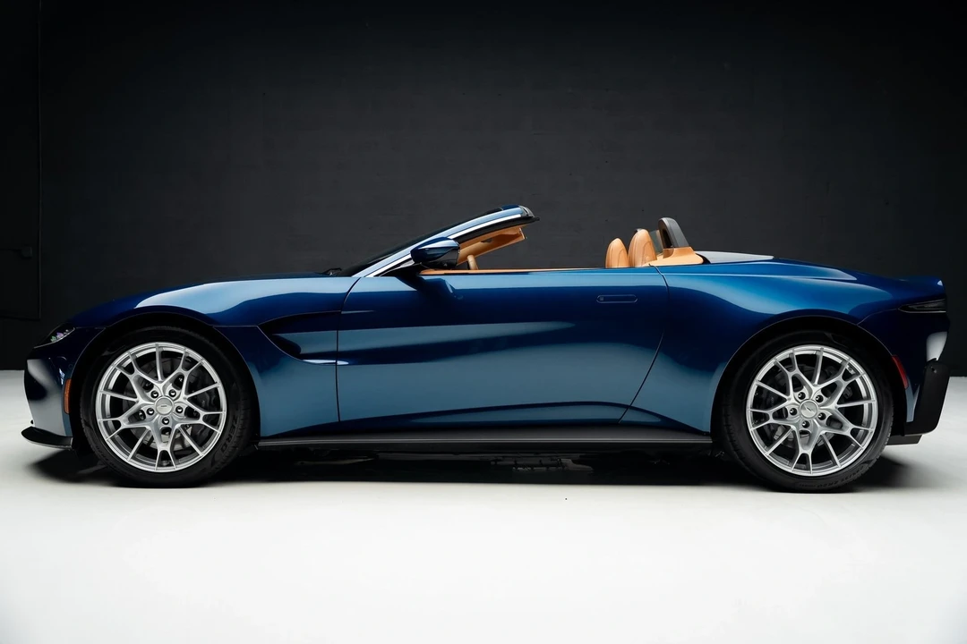 2021 Aston Martin V8 Vantage (2019+) - Image 19 of 21
