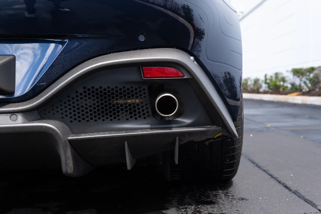 2021 Aston Martin V8 Vantage (2019+) - Image 17 of 21