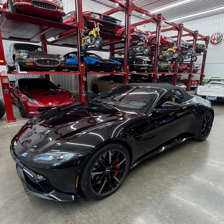 2021 Aston Martin V8 Vantage (2019+) - Image 2 of 22
