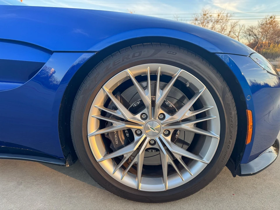 2021 Aston Martin V8 Vantage (2019+) - Image 31 of 31