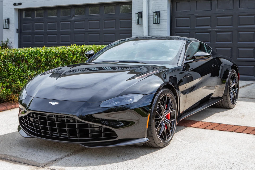 2021 Aston Martin V8 Vantage (2019+) - Image 6 of 31