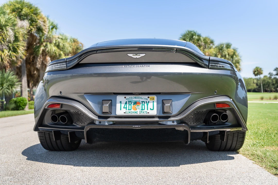2021 Aston Martin V8 Vantage (2019+) - Image 5 of 31