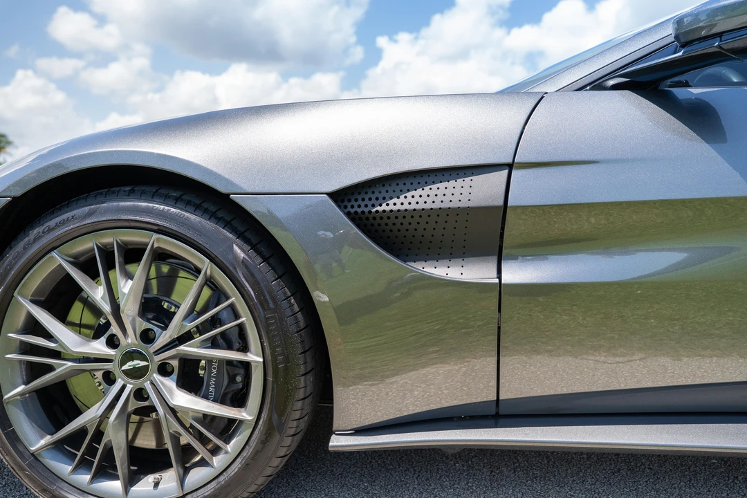 2021 Aston Martin V8 Vantage (2019+) - Image 19 of 31