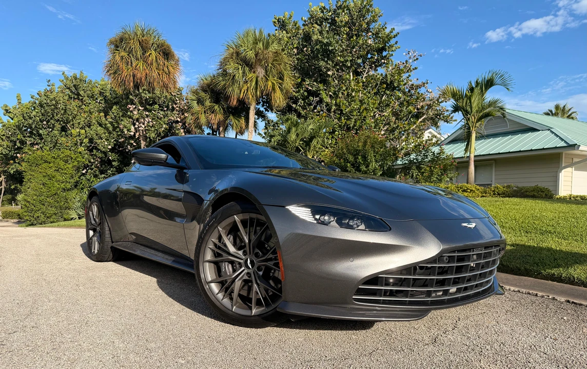 2021 Aston Martin V8 Vantage (2019+) - Image 15 of 31