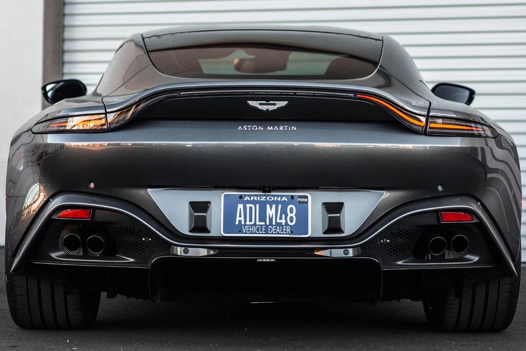 2021 Aston Martin V8 Vantage (2019+) - Image 5 of 31