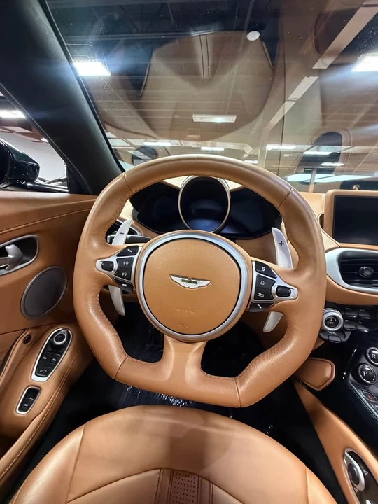 2021 Aston Martin V8 Vantage (2019+) - Image 9 of 16