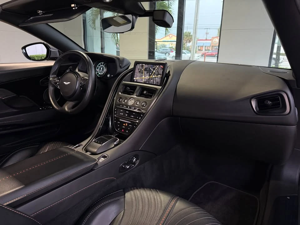 2021 Aston Martin DB11 Volante - Image 17 of 20